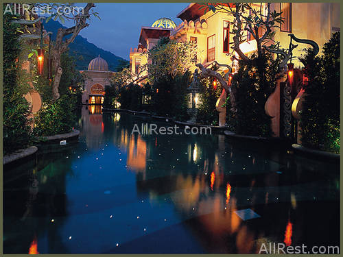 The Baray Villa 